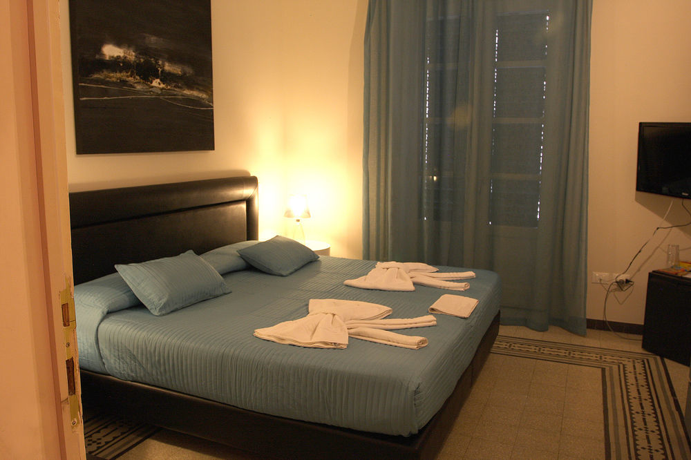 Abatellis Luxury Hotel ปาแลร์โม ภายนอก รูปภาพ